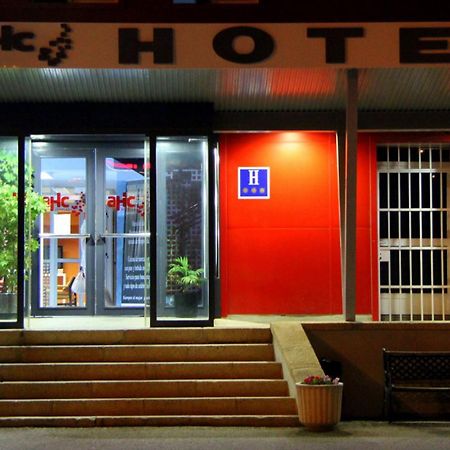 Ahc Hoteles Caces Dış mekan fotoğraf