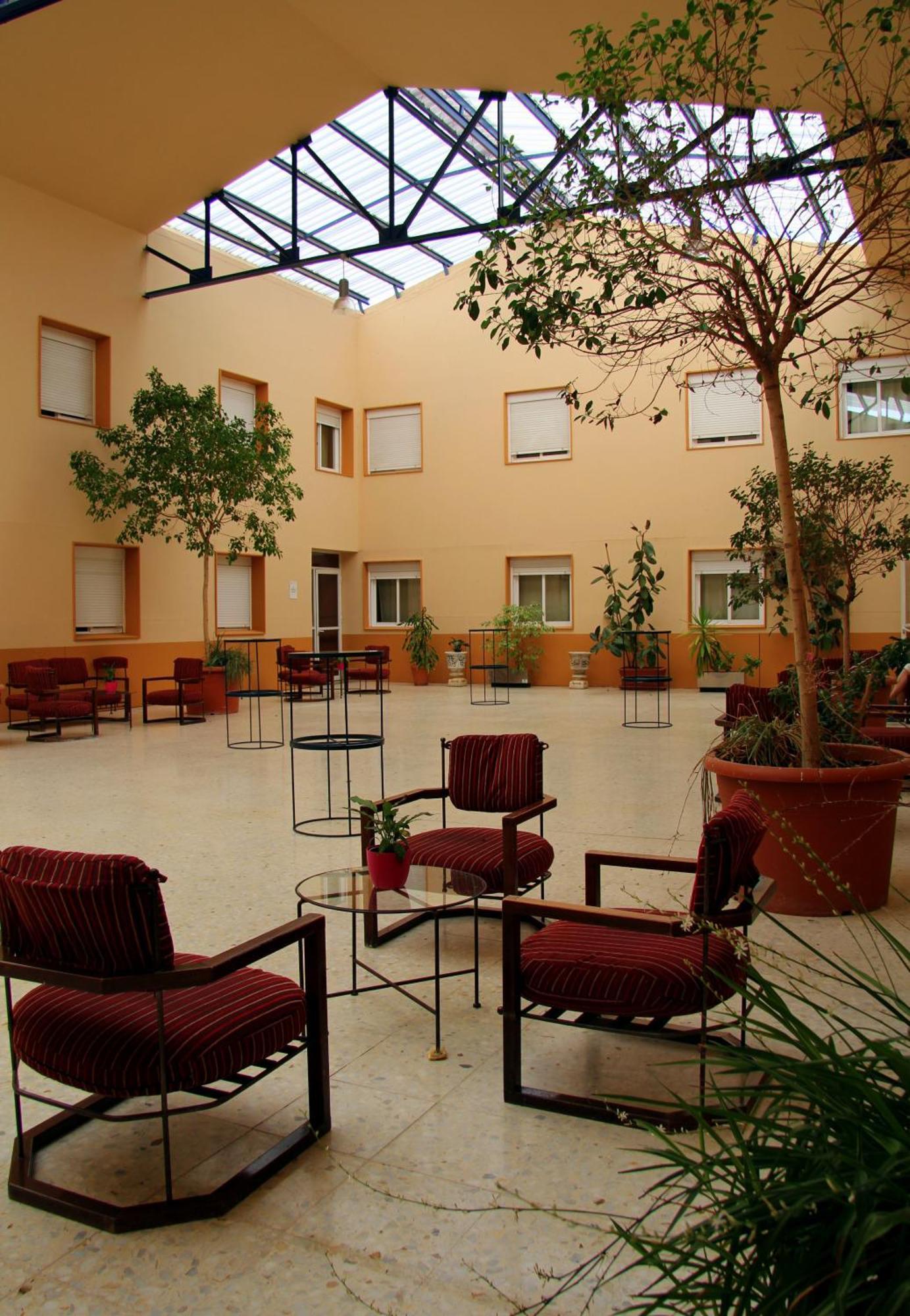 Ahc Hoteles Caces Dış mekan fotoğraf